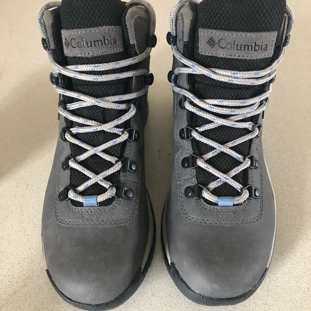 Columbia hiking boots